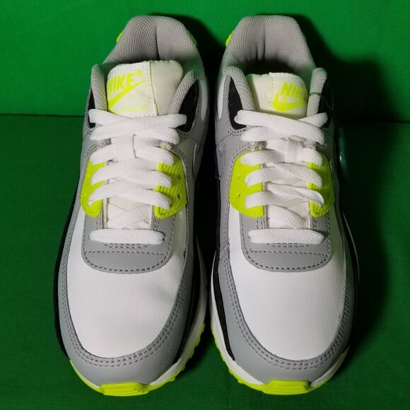 Nike Air Max 90 OG VOLT Women Size 6.5/Size 5Y Gray Neon Green Yellow CD6864-101 - Picture 1 of 8